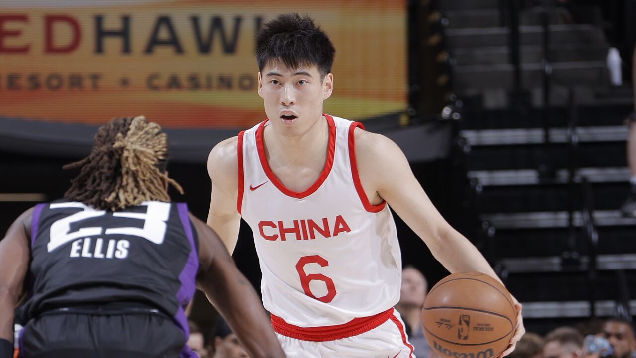 中超：山东泰山主场2-0完胜河南队